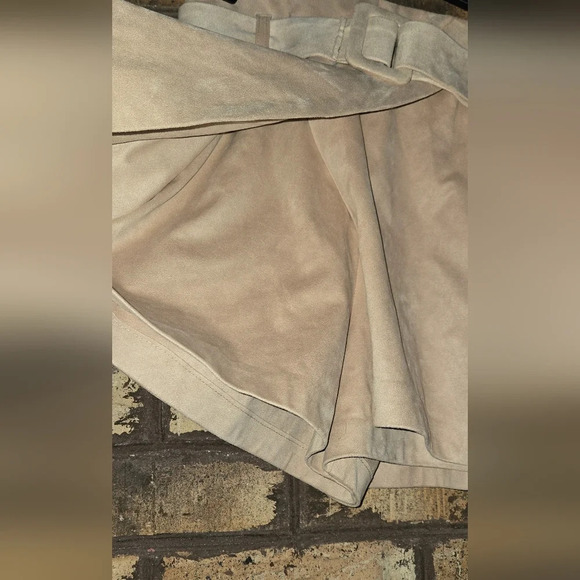 Zara suede skirt - Picture 2 of 4